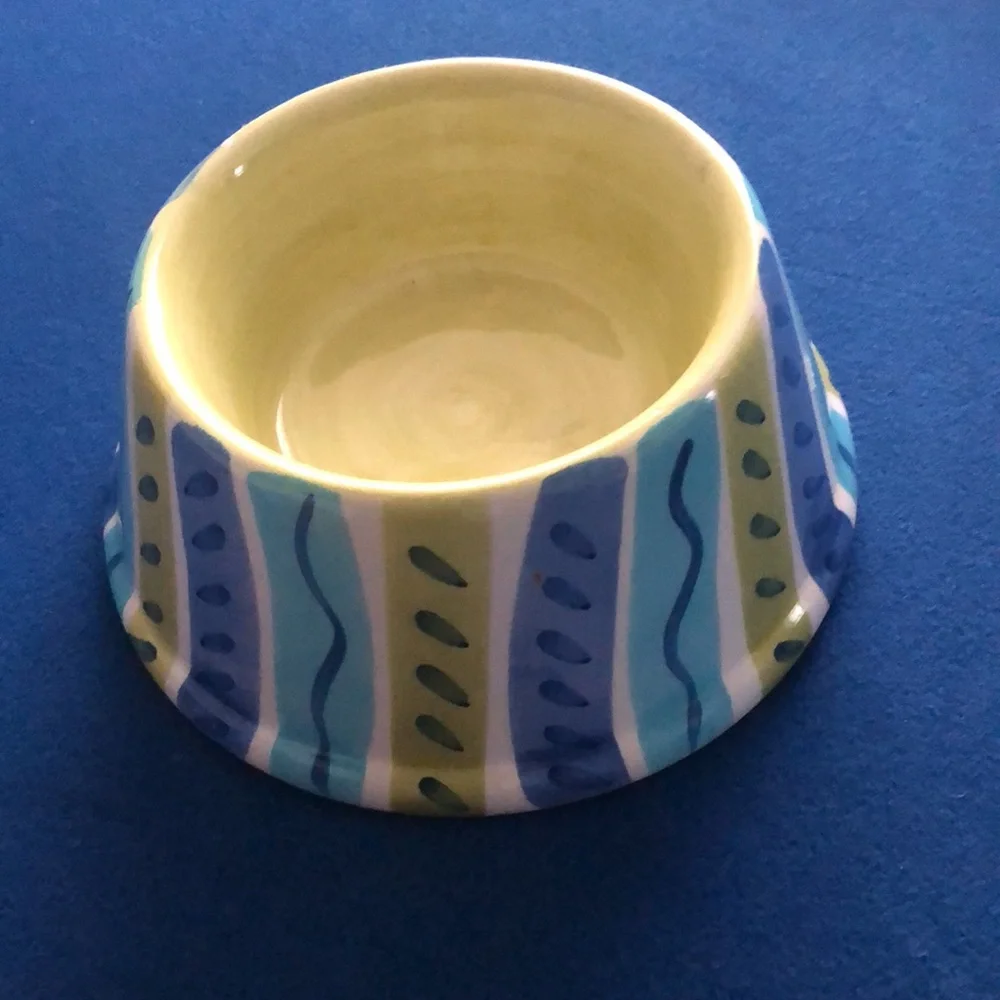 4-Pcs. Ceramic Cat Bowl Sets and Pet Toys